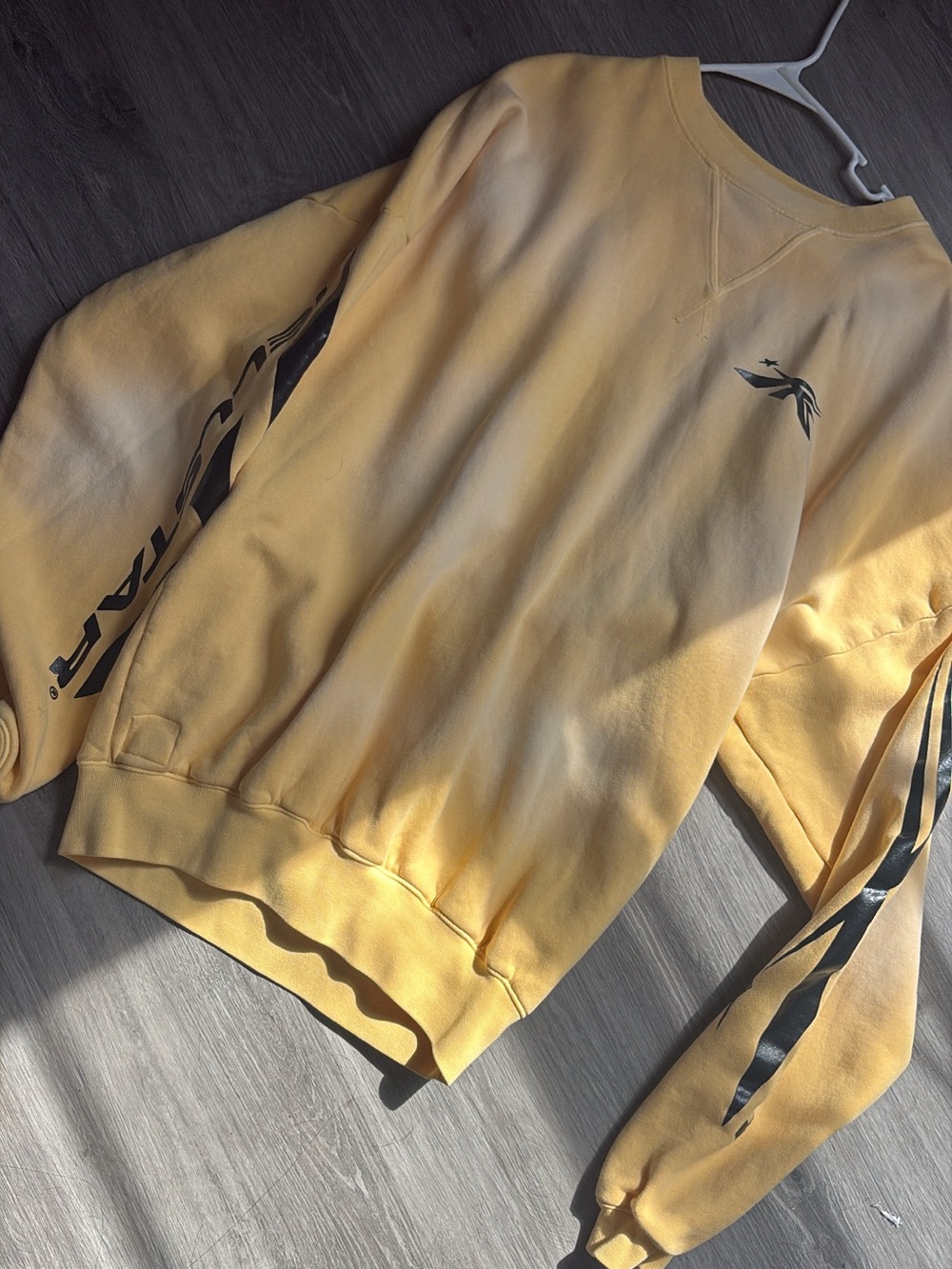 Hellstar Yellow Sweatshirt | size xs | nfs scans